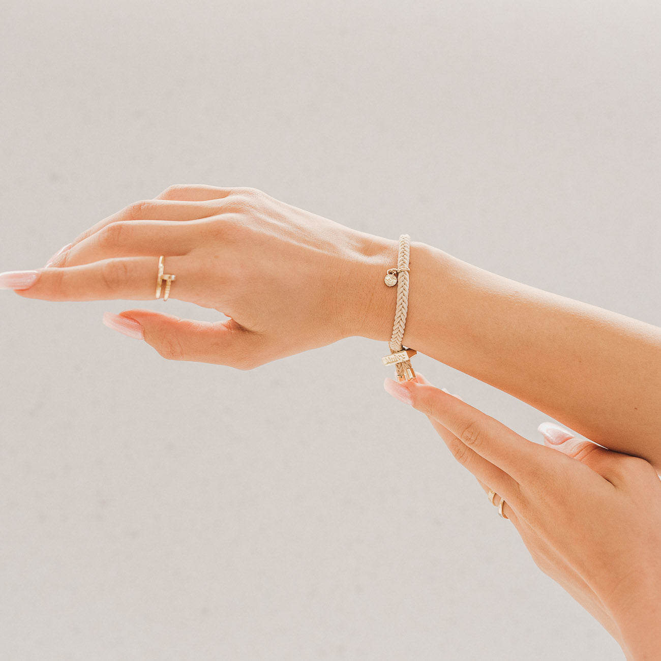 Maivy Band - Sandy Beige & Gold